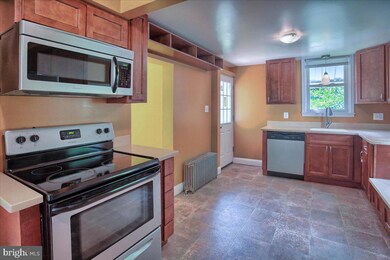 790 Oliver St, Newport, PA 17074 - photo 7