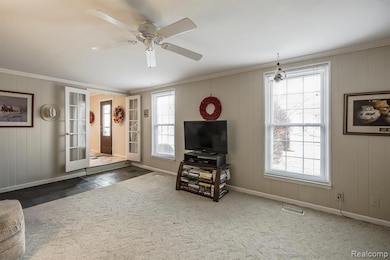 1145 E Fairview Ln, Rochester Hills, MI 48306 - photo 4