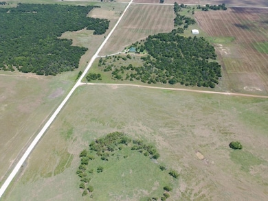 50316 Ns 271 Rd, Ames, OK 73718 - photo 2