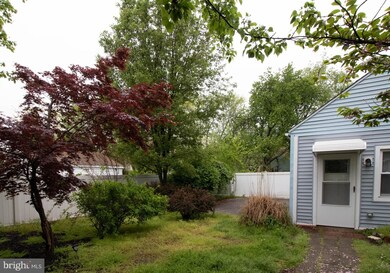 109 W Camden Ave unit B, Moorestown, NJ 08057 - photo 2