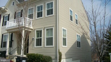 3004 Chinkapin Oak Ln unit 152, Woodbridge, VA 22191 - photo 2