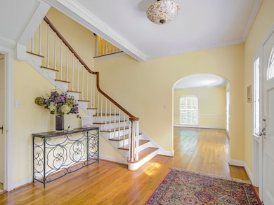 314 S Beauregard St, Alvin, TX 77511 - photo 6