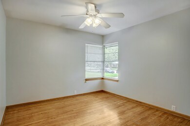 946 W 31st St, Houston, TX 77018 - photo 6