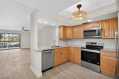 6136 Whiskey Creek Dr unit 518, Fort Myers, FL 33919 - photo 3