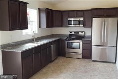 42 Cavalier Estates Dr, Harpers Ferry, WV 25425 - photo 7