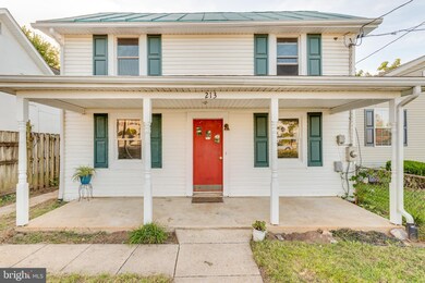 213 N Fairfax Blvd, Ranson, WV 25438 - photo 3