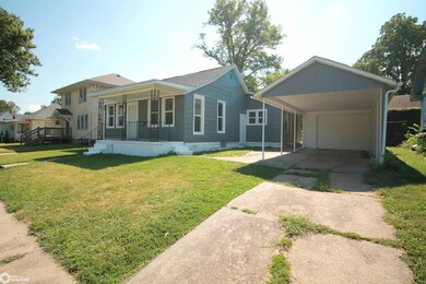 102 E Sheridan Ave, Shenandoah, IA 51601 - photo 2