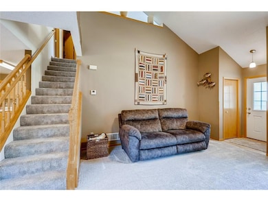 8352 Copperfield Way Inver Grove Heights MN - Web 