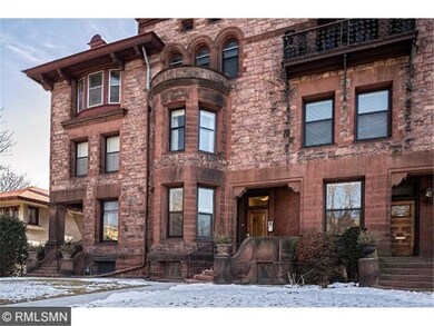 1st floor unit in gorgeous Brownstone