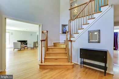 12114 Blue Flag Way, Columbia, MD 21044 - photo 3