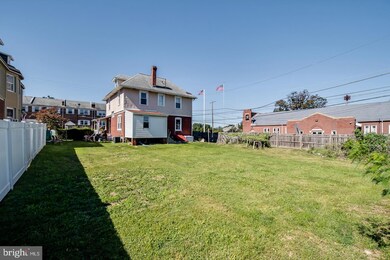 319 Edmonds Ave, Drexel Hill, PA 19026 - photo 5