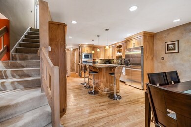 89 Arrowhead Cir, Ashland, MA 01721 - photo 5