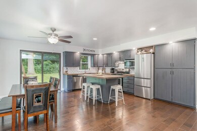 9408 Chapel St, Portage, MI 49024 - photo 3