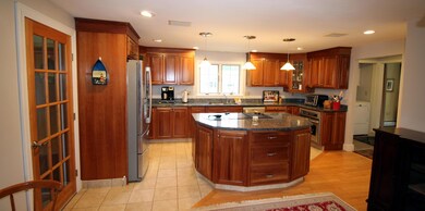 33 Garfield St, Saco, ME 04072 - photo 4