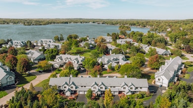 BAY BREEZE CONDOMINIUMS