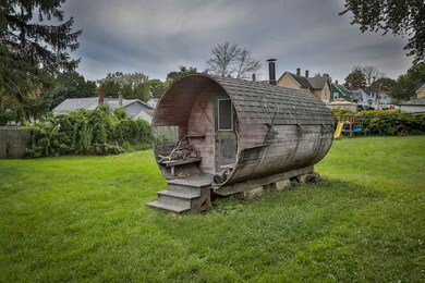 1011 Somerville St, Manchester, NH 03103 - photo 4