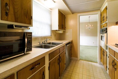 1505 Ridgeview-24