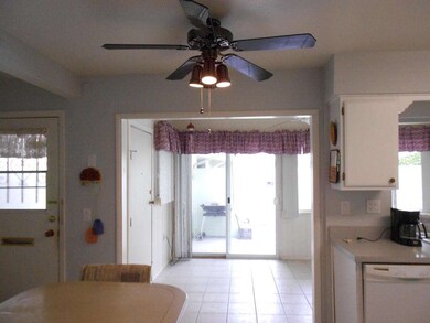 13616 N Silverbell Dr unit 15C, Sun City, AZ 85351 - photo 6