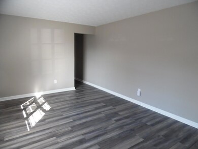 6343 Sandric Ln, Liberty Township, OH 45044 - photo 3