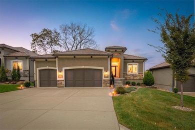 2110 NW Ashurst Dr, Lee's Summit, MO 64081 - photo 3