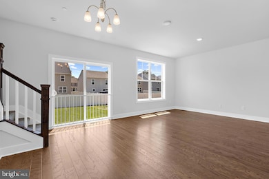 318 Washington Blvd, Glen Burnie, MD 21061 - photo 7