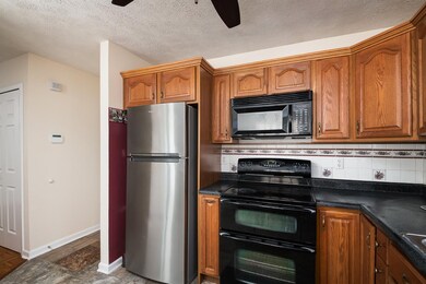 328 Village Dr, Frankfort, KY 40601 - photo 6