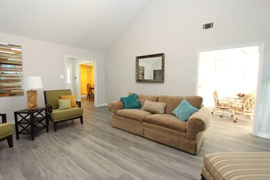 Living/Den Area