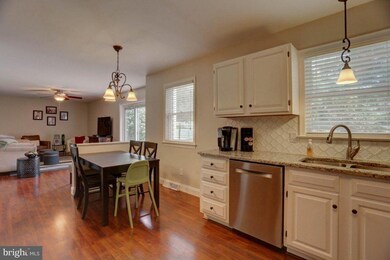 103 Strickler Run Dr, Columbia, PA 17512 - photo 7