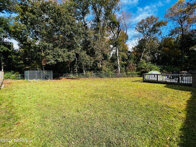 133 Settlers Cir, Jacksonville, NC 28546 - photo 6