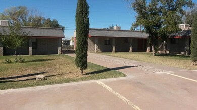 2505 Pecan Dr, Alamogordo, NM 88310 - photo 2
