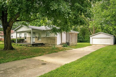 8512 Thompson Lane-18