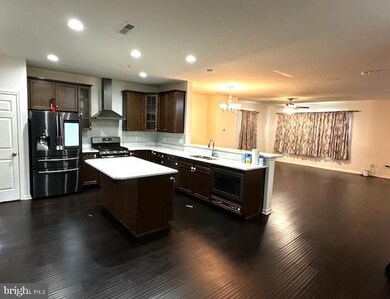 3417 Naamans Dr, Claymont, DE 19703 - photo 3