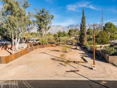 5939 E Seneca St unit A, Tucson, AZ 85712 - photo 2