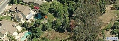 Backyard showing horse property and access to ridi