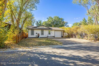 912 Washington St, Craig, CO 81625 - photo 3