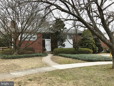 3609 Sandy Ct, Kensington, MD 20895 - photo 2