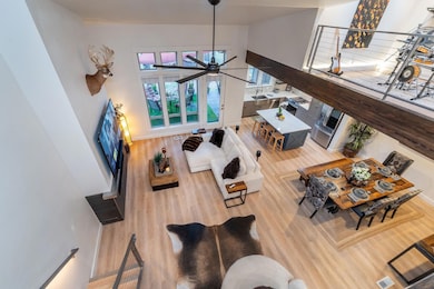 60486 Seventh Mountain Dr, Bend, OR 97702 - photo 4