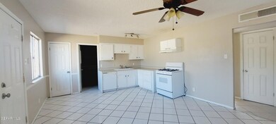 2140 Septiembre Dr, El Paso, TX 79935 - photo 5