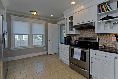 57 Chilson St, Springfield, MA 01118 - photo 6