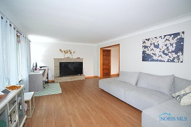 2113 Broadstone Rd, Toledo, OH 43615 - photo 2