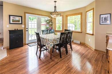 Eat-in kitchen area w/views overlooking back yard