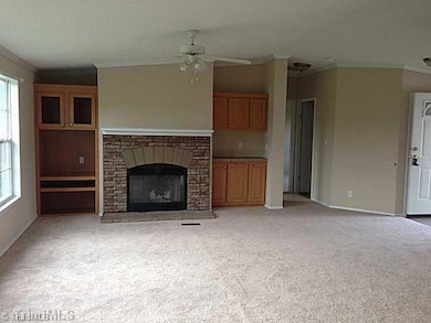 1128 Richardson St, Ramseur, NC 27316 - photo 4