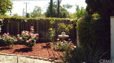 TRANQUIL SETTING FOR THIS MEDITATION ROSE GARDEN