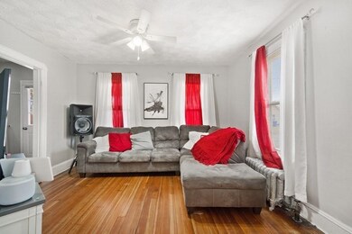 36 Switzer Ave, Springfield, MA 01109 - photo 6