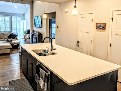 11029 Augusta Ln unit 4, Berlin, MD 21811 - photo 5