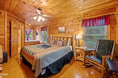 1539 Sky View Dr, Sevierville, TN 37876 - photo 4