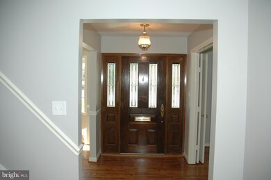 2620 Stirrup Ln, Alexandria, VA 22308 - photo 2