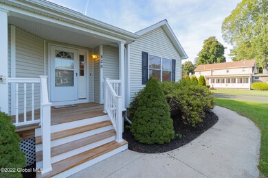 839 Pearse Rd, Schenectady, NY 12309 - photo 3