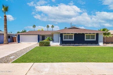 8322-E-Devonshire-Ave-2