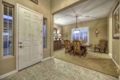 006_Foyer-Dining